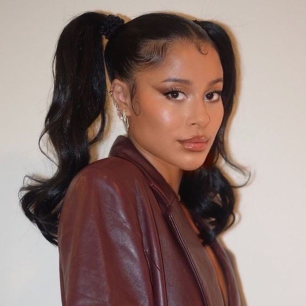 2 Wavy Prom Ponytail
