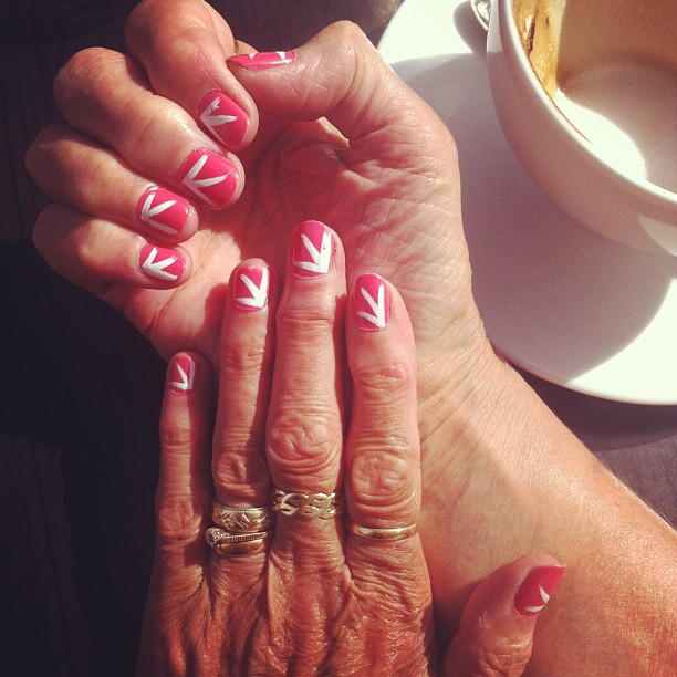 Pinky White Oval Nails