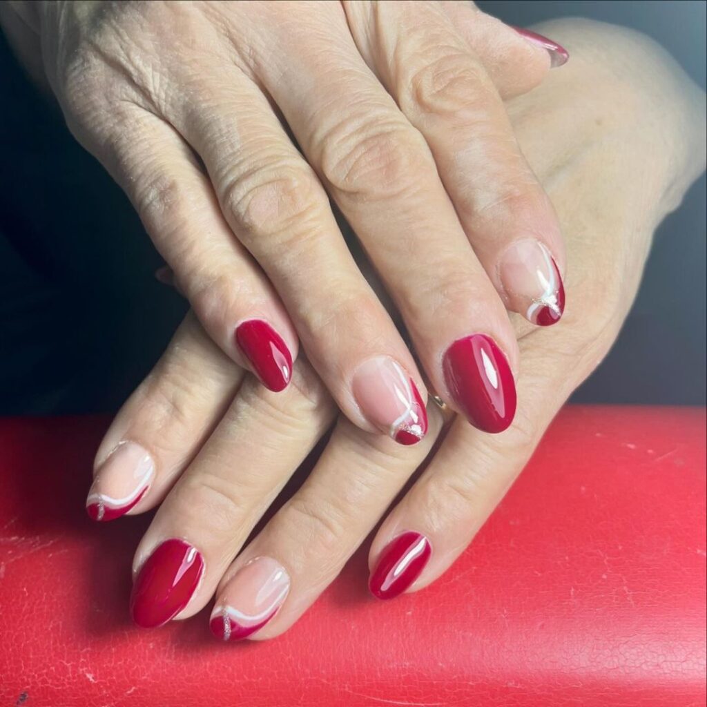 Red Round Nails