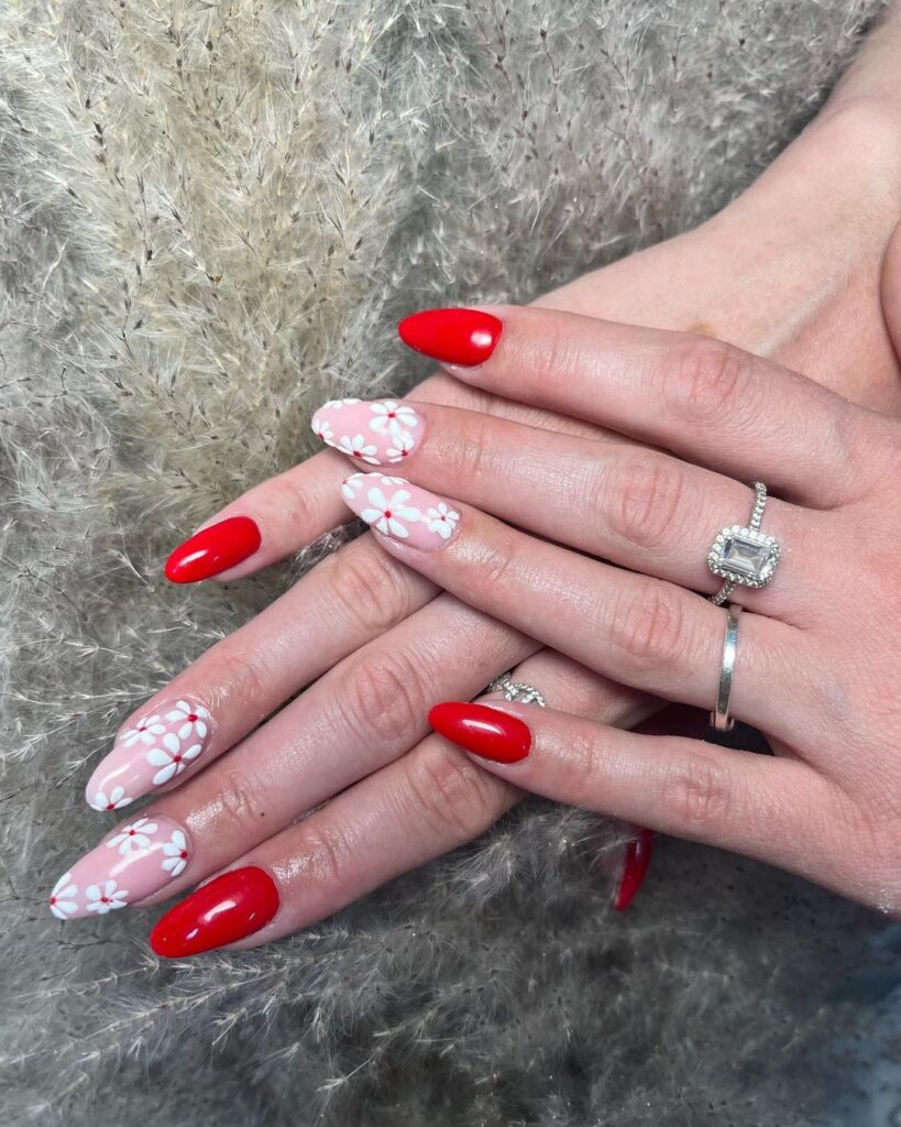 Summer Red Flower Nails