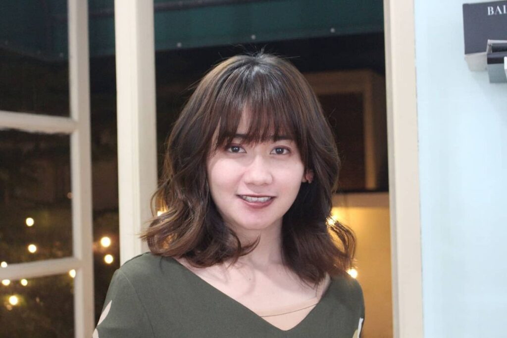 Medium Length Korean Haircut With Bangs