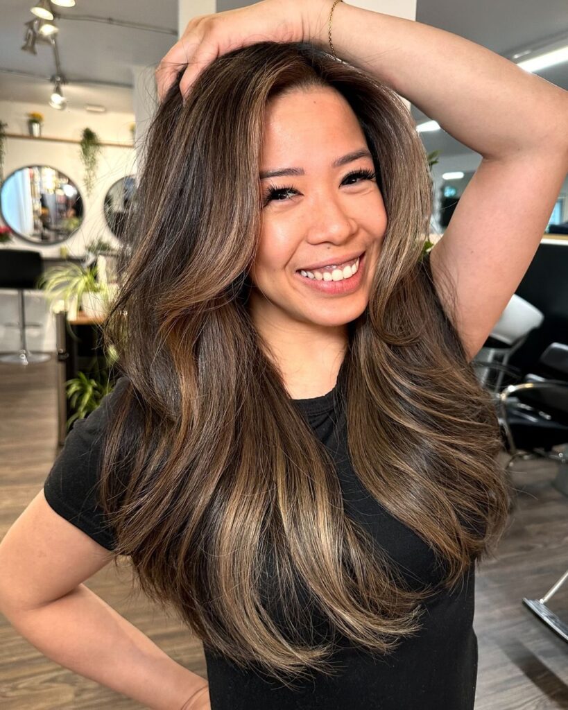 Layered hair with multiple color tones