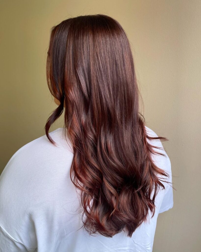 Brown base, red highlights, warm glow