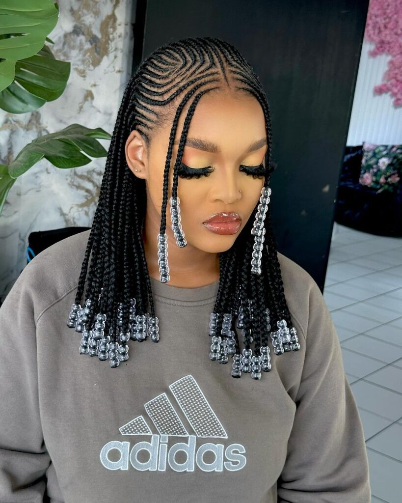 Smooth knotless box braids wedding hairstyle