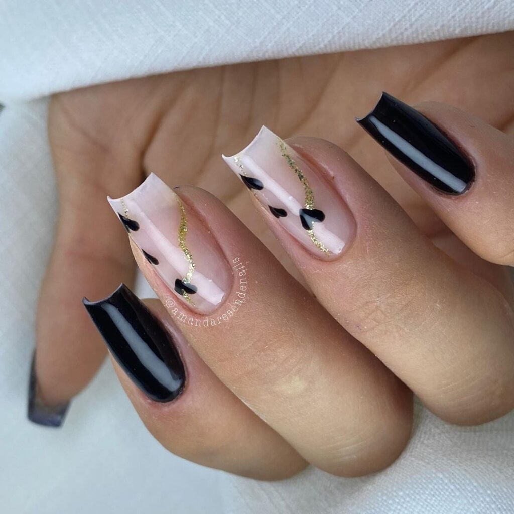 Black square nails with mini black hearts