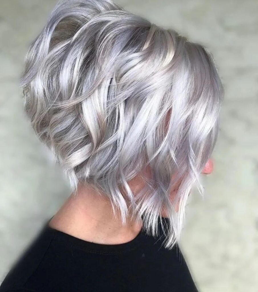 Silver textured bob with varied lengths