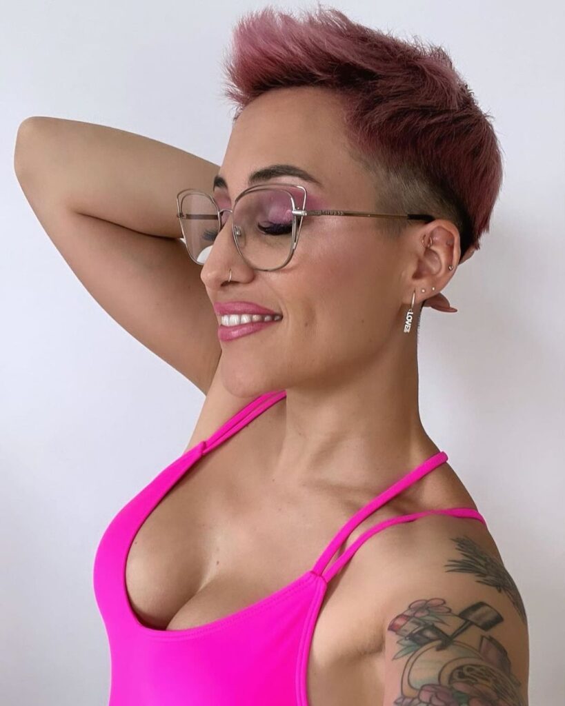 Short pixie with spiky top, glasses