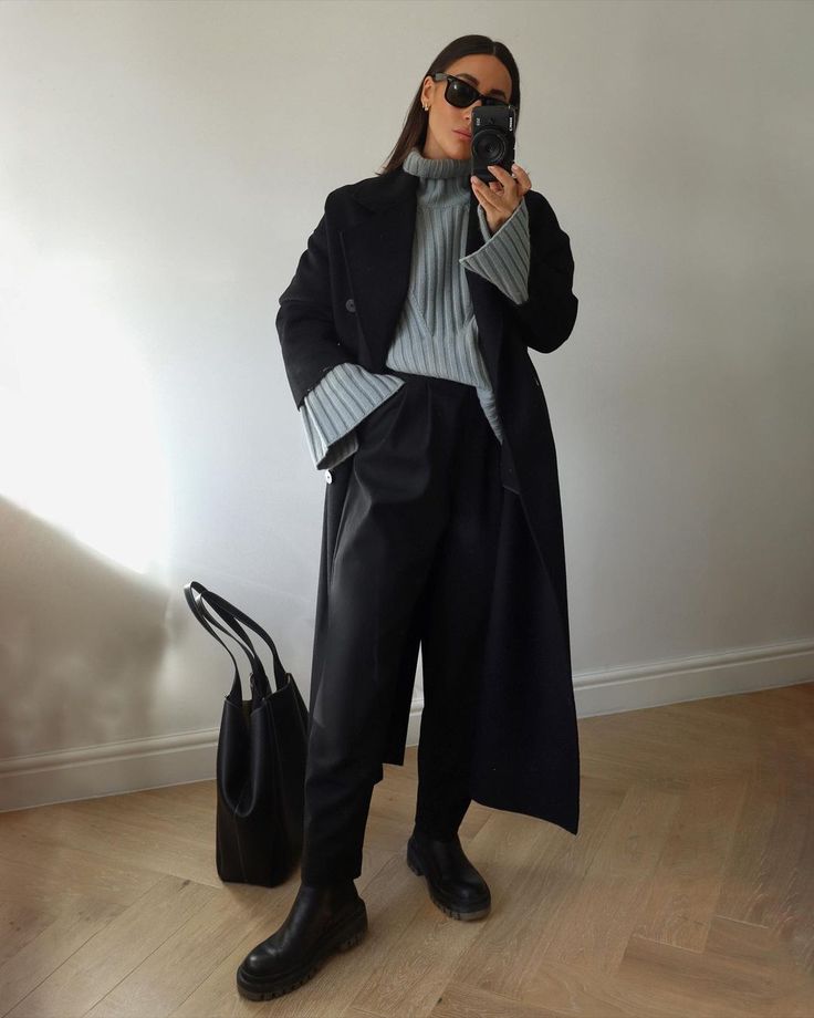 Bold chunky boots for autumn looks