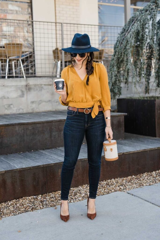 Bold mustard paired with classic navy.