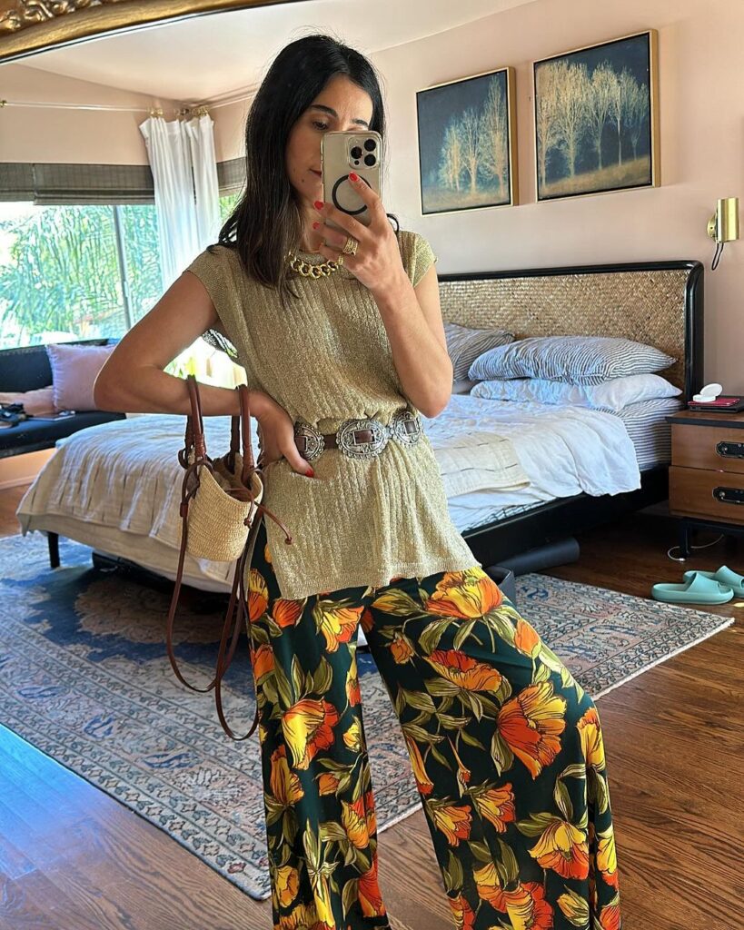 Vintage-inspired floral fall outfits.