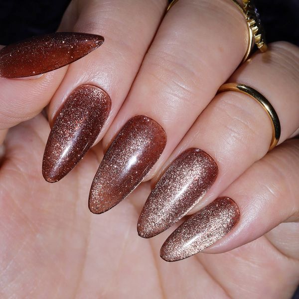 Mocha brown almond nails, cozy chic
