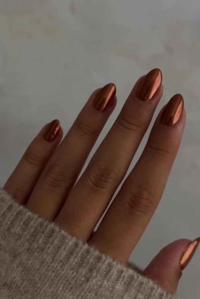 Rusty copper metallic fall nails
