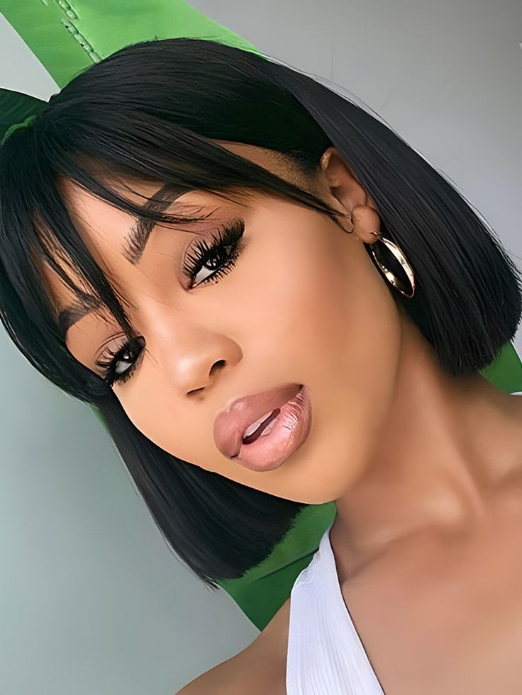 Curved bangs for a soft touch