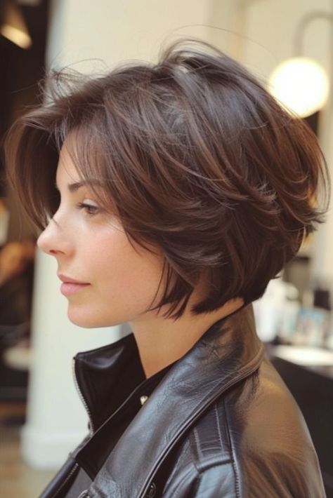 Rounded bob for a polished style