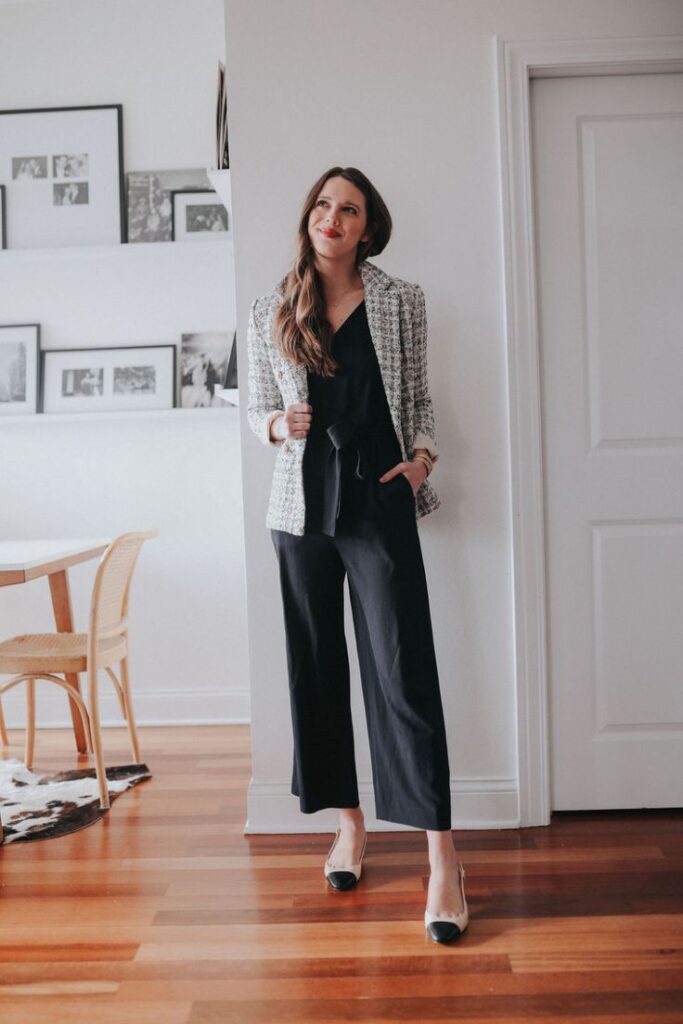 Sleeveless jumpsuit with blazer